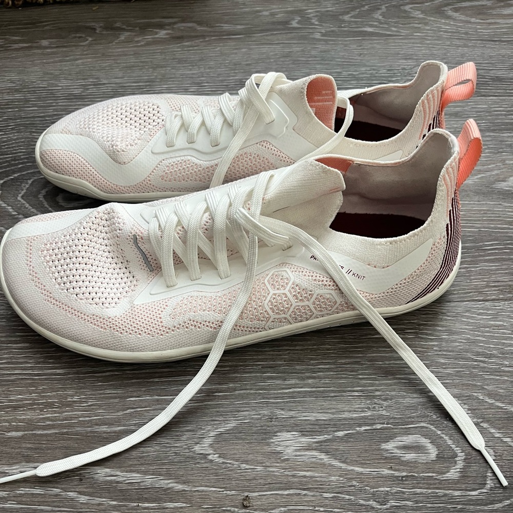 Vivo Barefoot White and Pink Sneakers Lightweight Knit